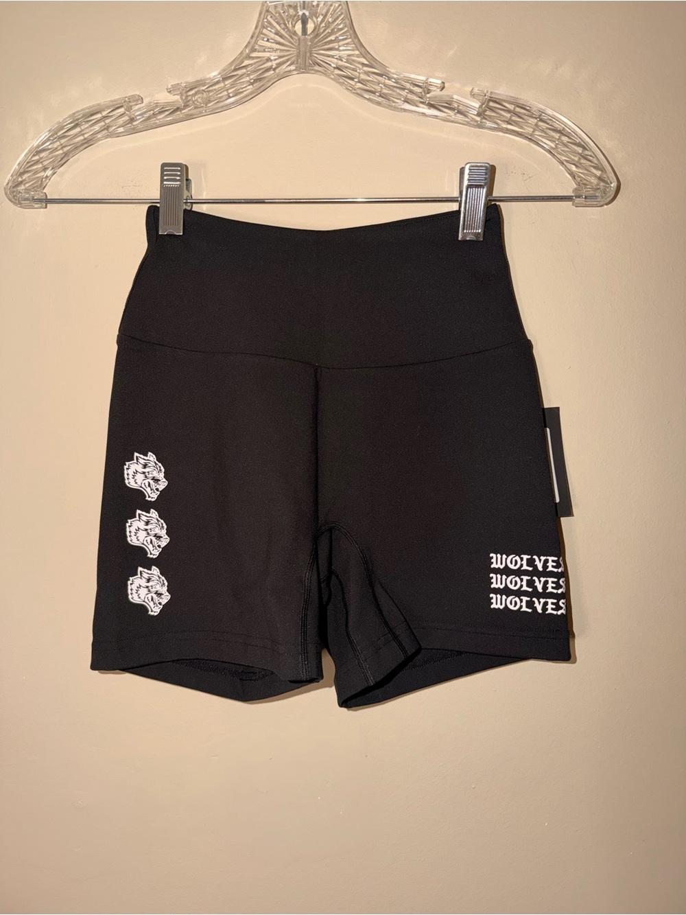 Wolves Graphic High-Rise Black Women's Bike Shorts